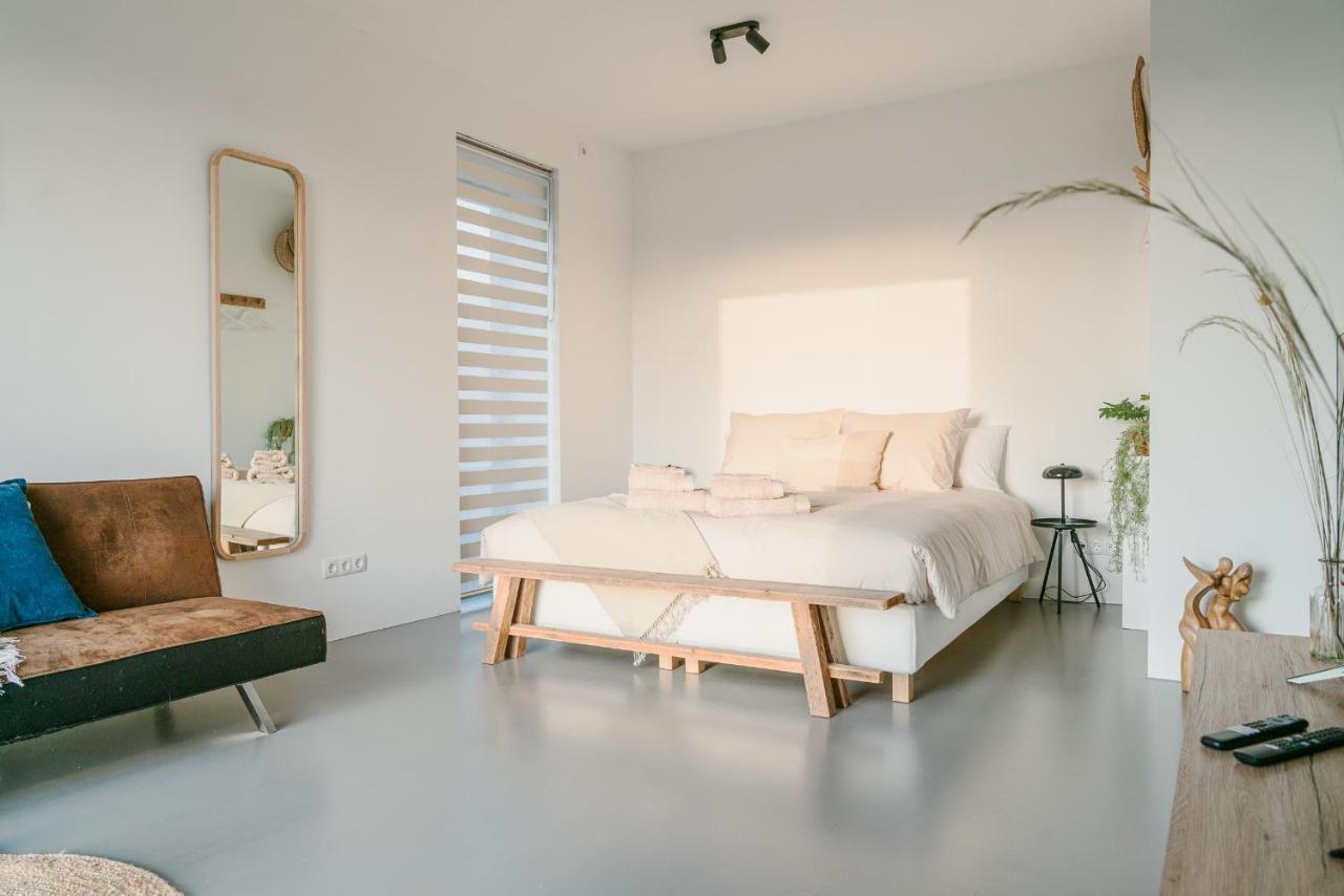 Sail 2025 View! Boutique Apartment Amsterdam - North Riverside Exteriör bild